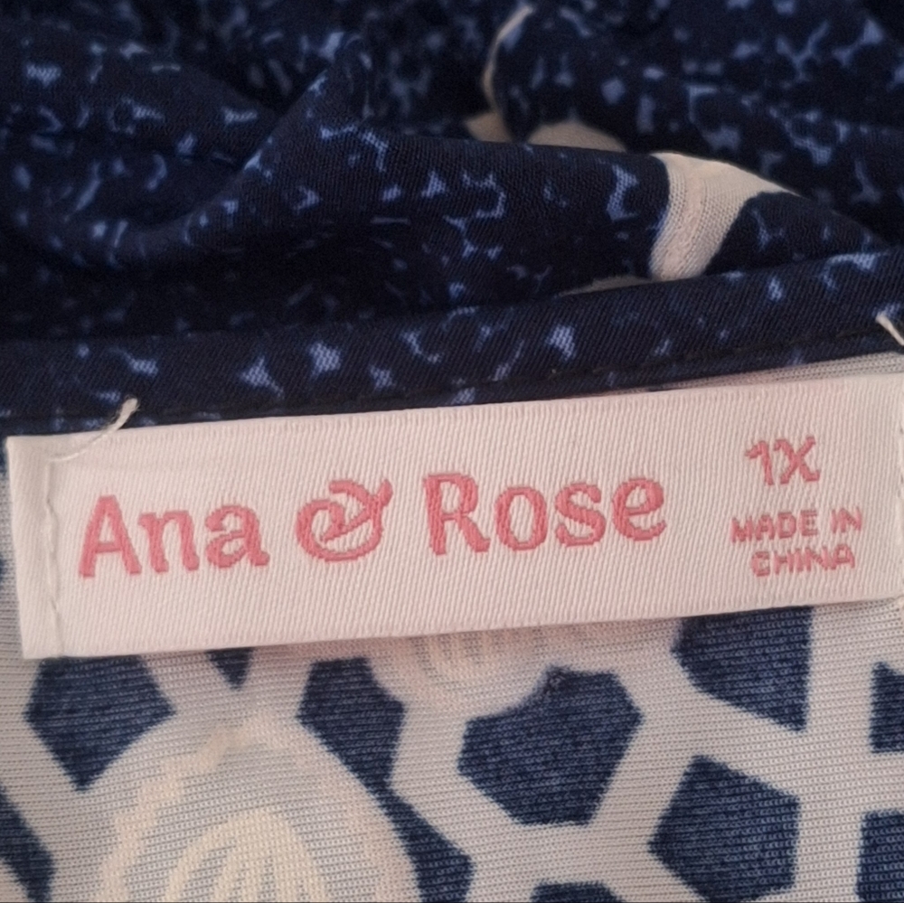 Ana & Rose short sleeved deep V neck maxi dress - NWT - Picture 6 of 7